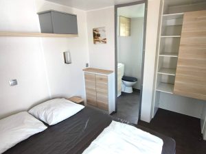 Chambre lit double